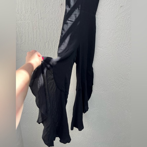 Bardot Lindy jumpsuit size 6 NWT - Picture 7 of 11